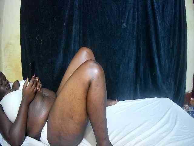 sweet-boobies webcam