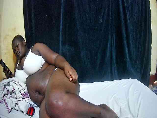 sweet-boobies webcam