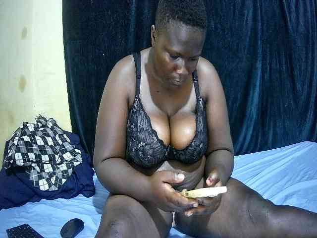 sweet-boobies sweet-boobies