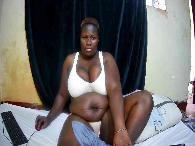 sweet-boobies webcam