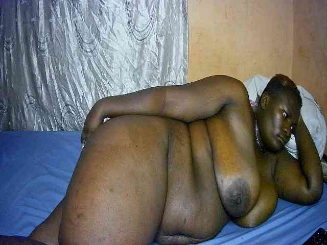 sweet-boobies webcam