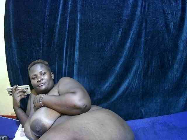 sweet-boobies webcam