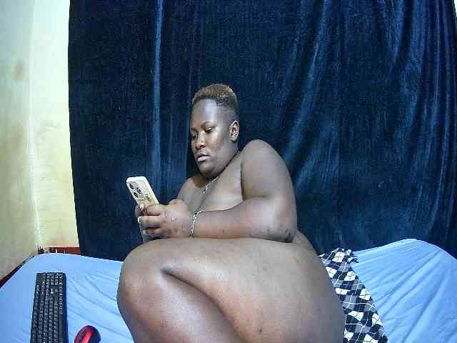 sweet-boobies webcam