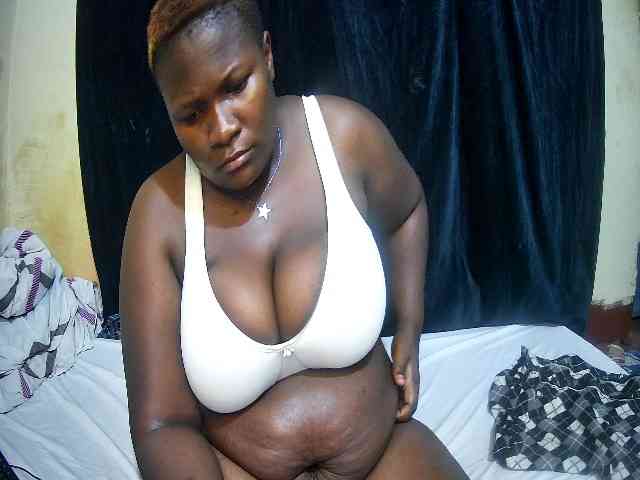 sweet-boobies webcam