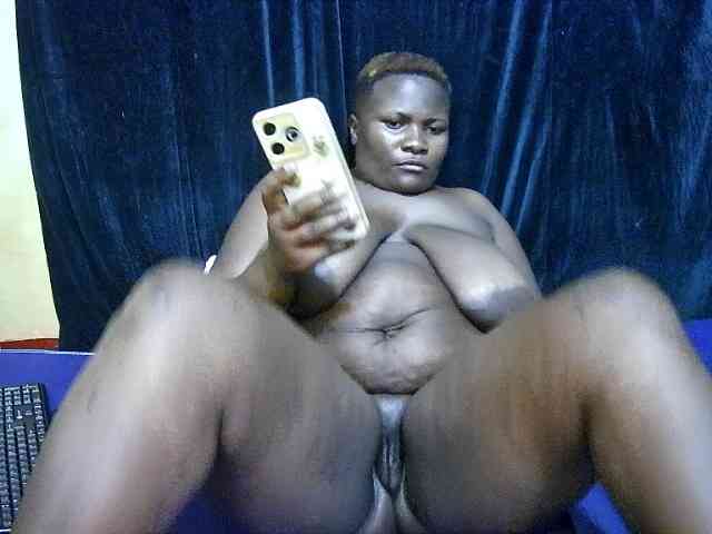 sweet-boobies webcam