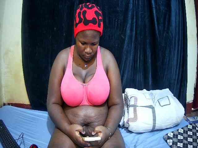 sweet-boobies webcam