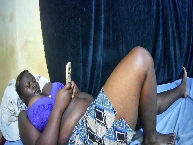 sweet-boobies webcam