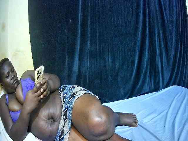 sweet-boobies webcam