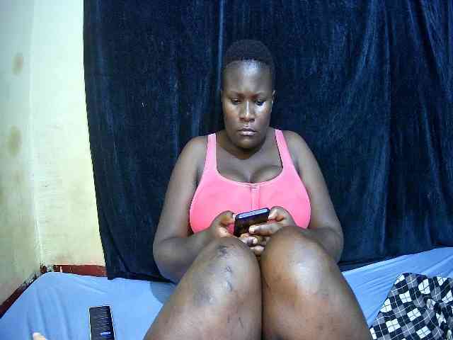 sweet-boobies webcam