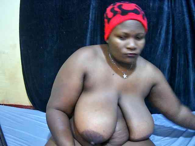 sweet-boobies webcam