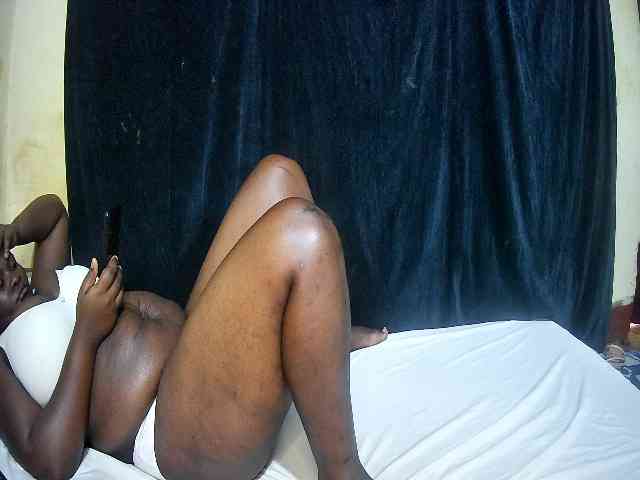 sweet-boobies webcam