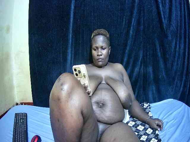 sweet-boobies webcam