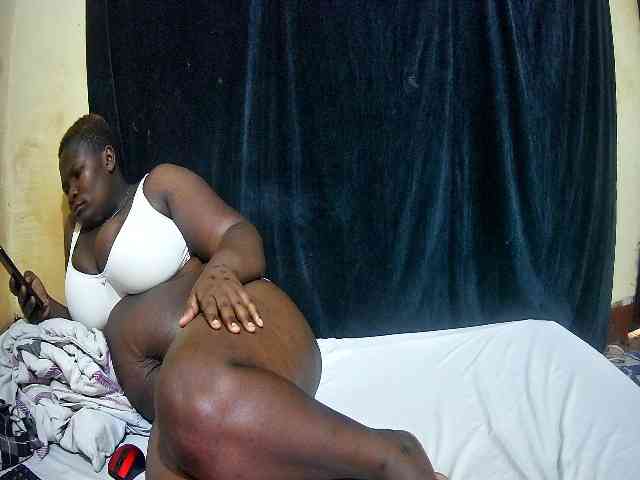 sweet-boobies webcam