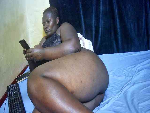 sweet-boobies webcam