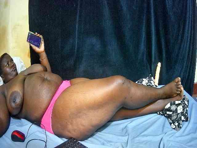 sweet-boobies webcam