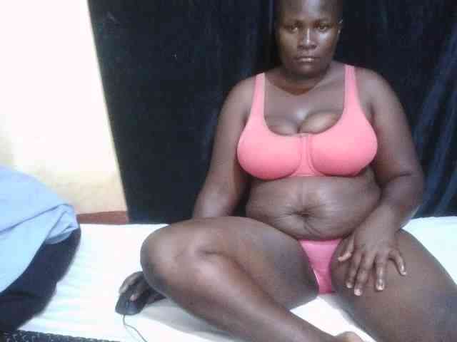 sweet-boobies webcam