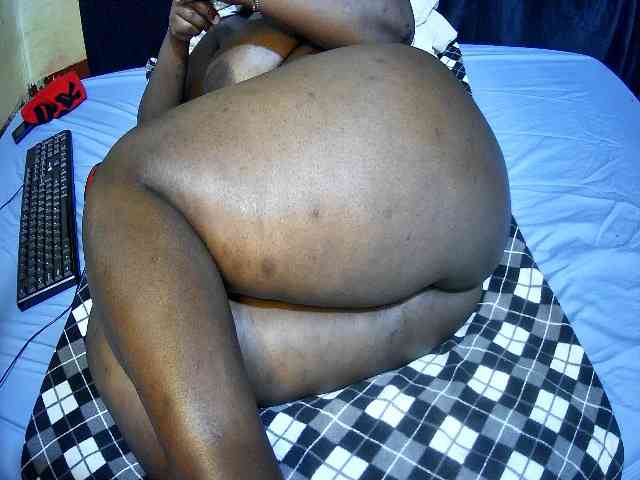 sweet-boobies webcam