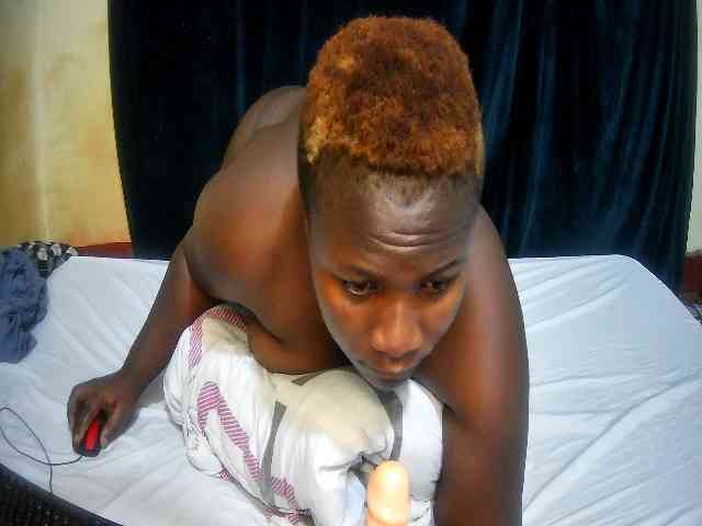 sweet-boobies webcam