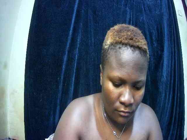 sweet-boobies webcam