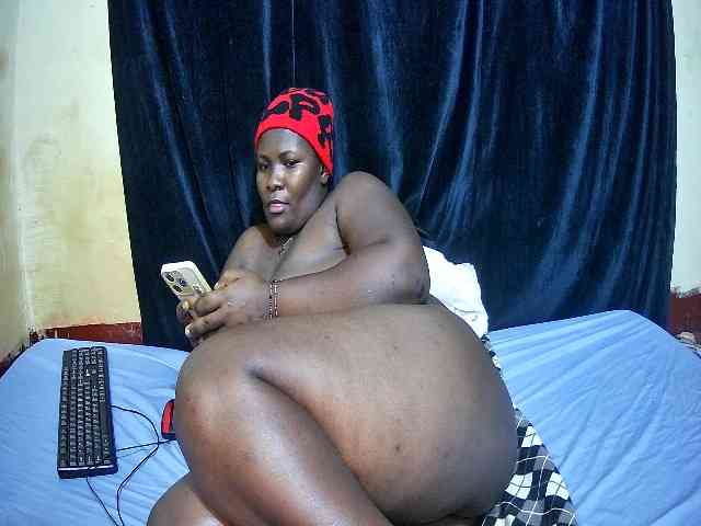 sweet-boobies webcam