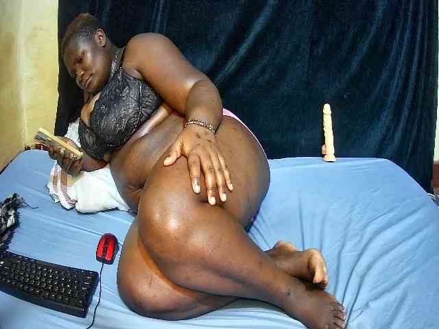 sweet-boobies webcam