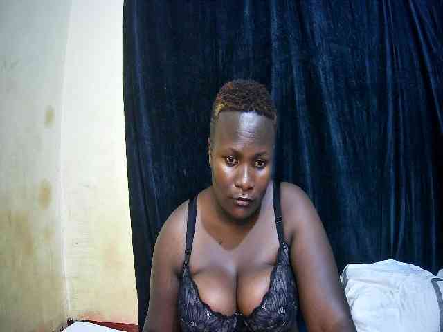 sweet-boobies webcam