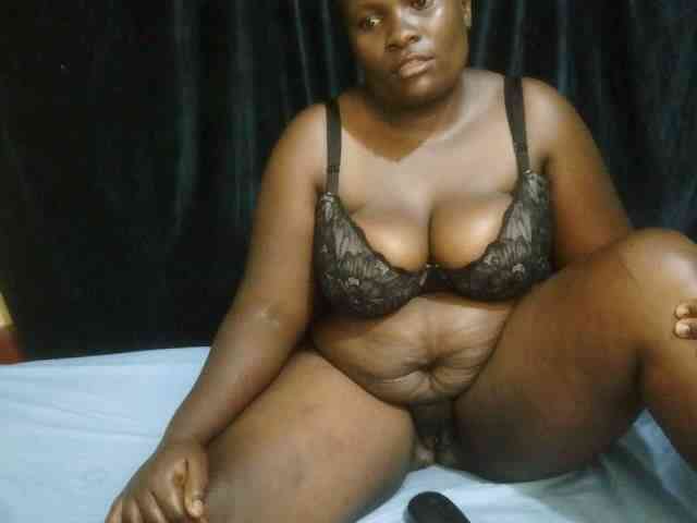 sweet-boobies webcam