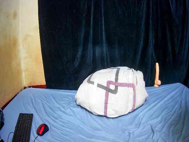 sweet-boobies webcam