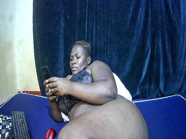 sweet-boobies webcam