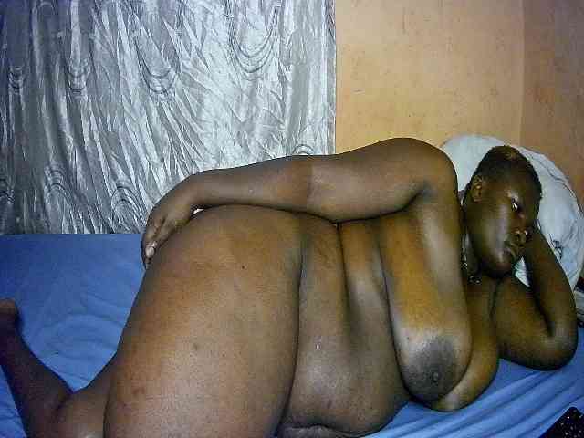 sweet-boobies webcam