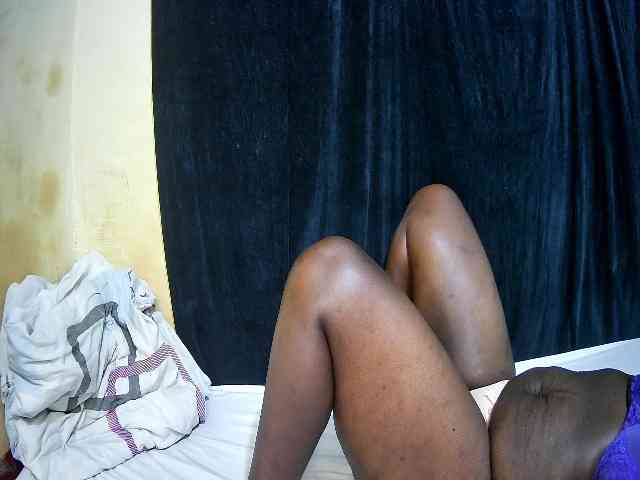 sweet-boobies webcam