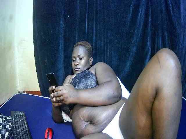 sweet-boobies webcam