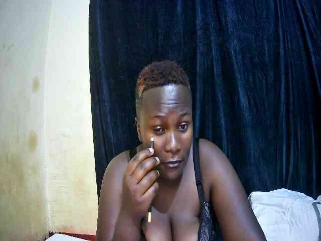 sweet-boobies webcam