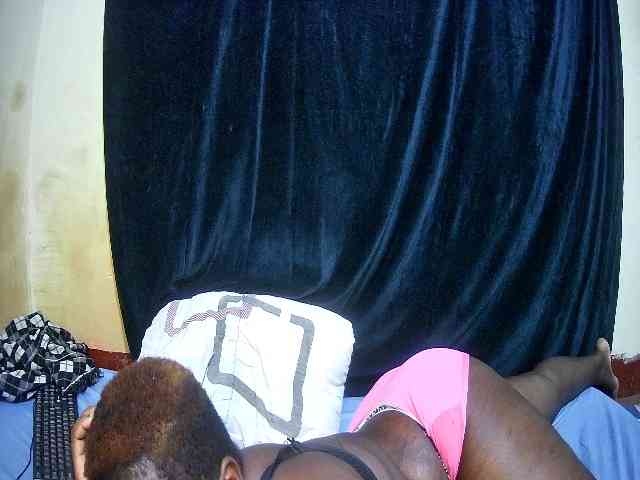 sweet-boobies webcam