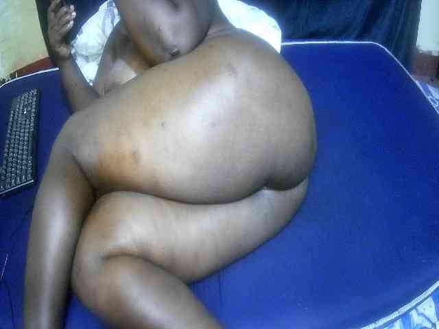 sweet-boobies webcam