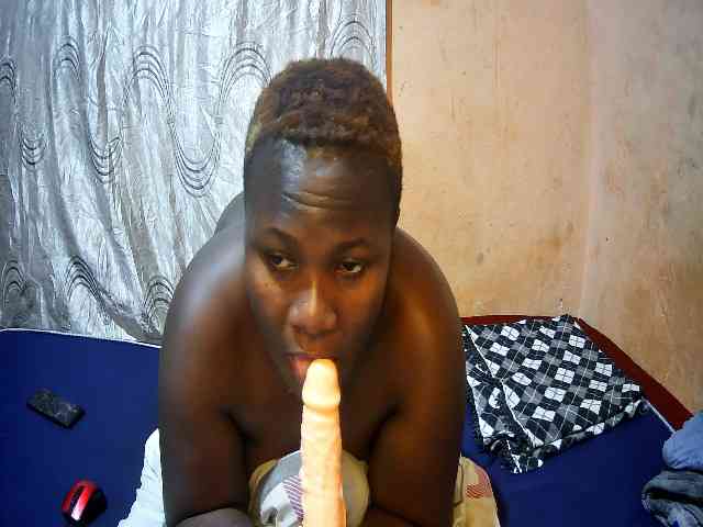 sweet-boobies webcam