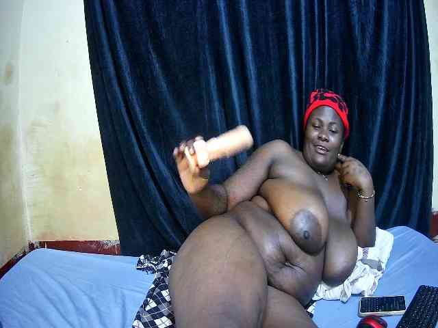 sweet-boobies webcam