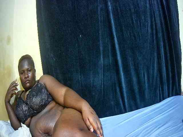 sweet-boobies webcam