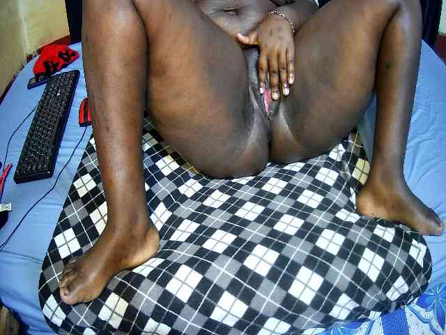 sweet-boobies webcam