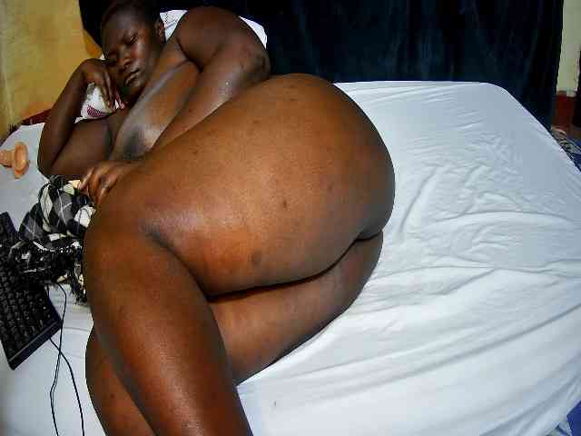 sweet-boobies webcam