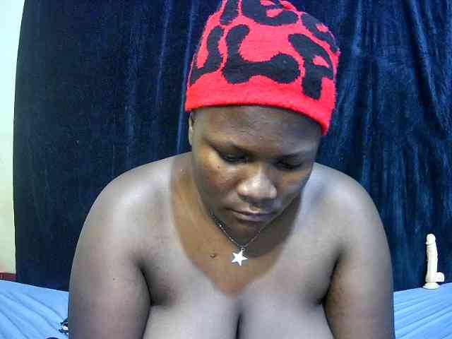 sweet-boobies webcam