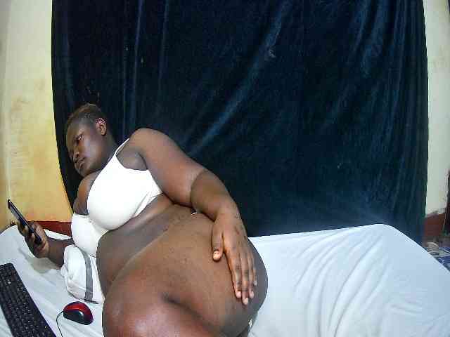 sweet-boobies webcam