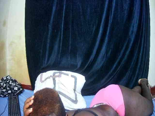 sweet-boobies webcam