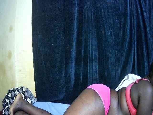 sweet-boobies webcam