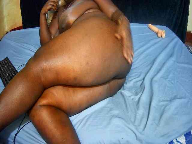 sweet-boobies webcam