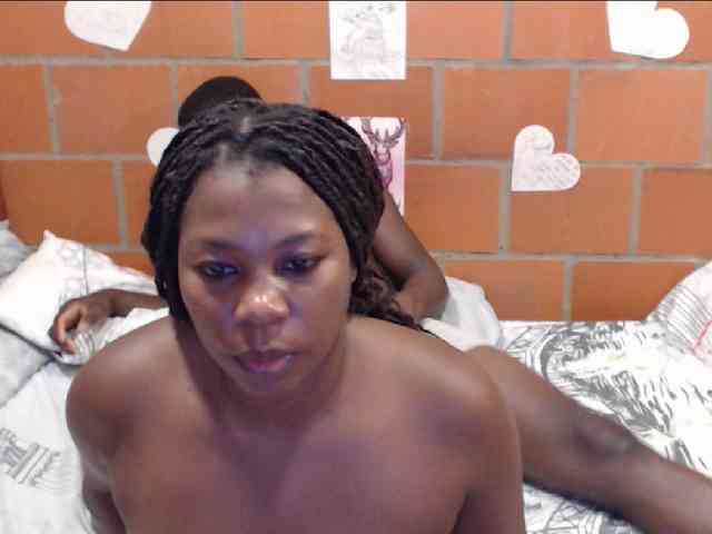 ebonyandhornyblack webcam