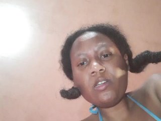 Eirondra-valeen Porn Show