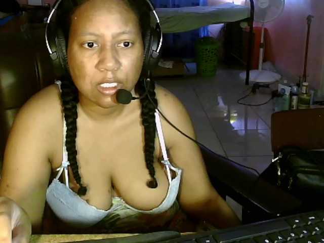 Eirondra-valeen's BongaCams show and profile