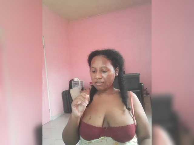 Eirondra-valeen – webcam model profile photo