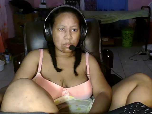 Eirondra-valeen's BongaCams show and profile
